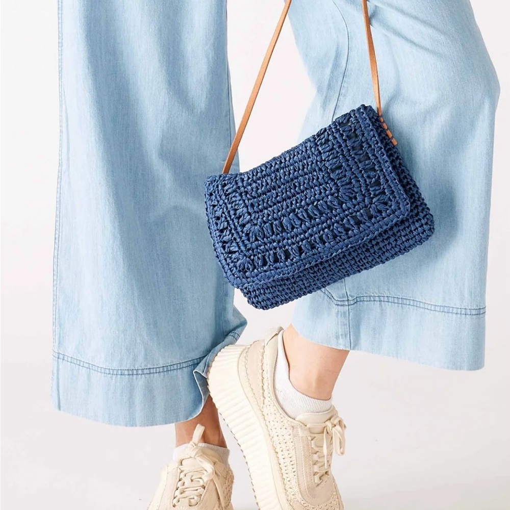 Mersea Navy Sun Chaser Straw Pochette - Picture 2 of 11